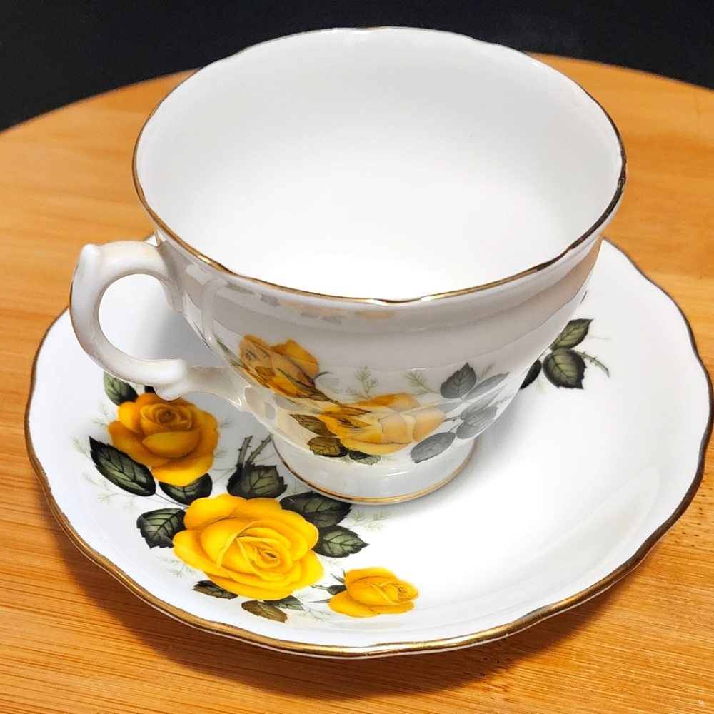Vintage Royal Vale Bone China